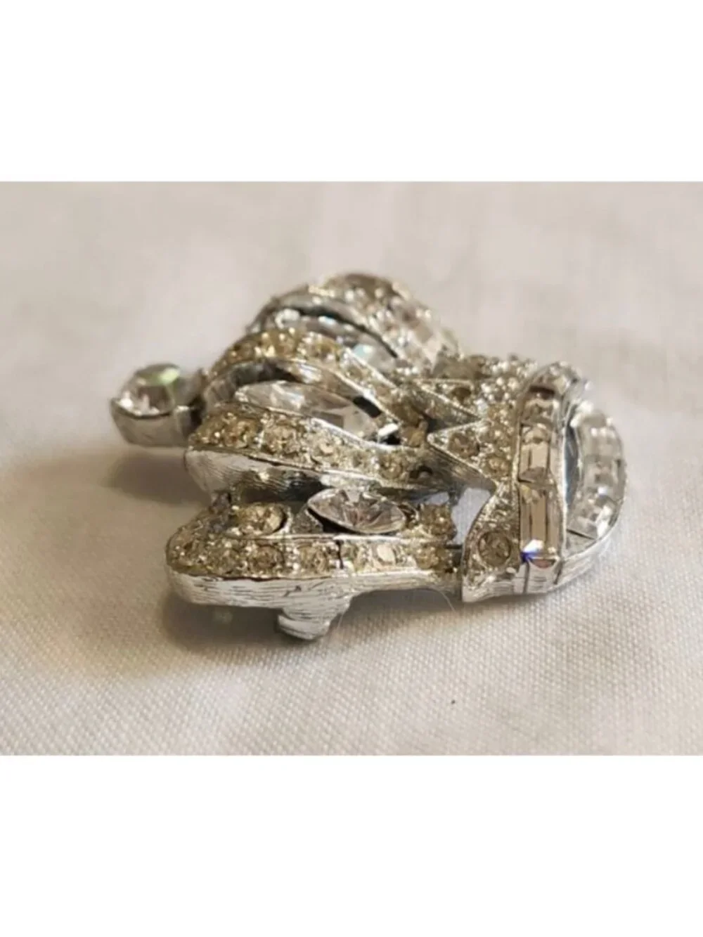 Vintage Rhinestone Crown  Silver Tone Regal Mardi Gras Brooch Elegant Sparkling